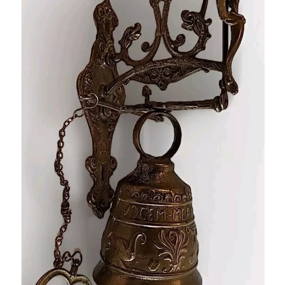 Vintage Brass Ornate Door Knocker & Bell  W/ Vocem-Meam Audi  Qui-Me-Tangit - Picture 7 of 11